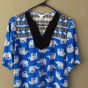 Crown & Ivy Elephant Tunic Black Velvet Neckline